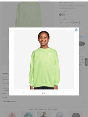 Nike Youth XL Sportswear Club Fleece Oversized Sweatshirt Lime Green FD2923
